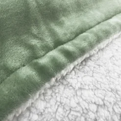Bedsprei Snowy Hug - Olijfgroen