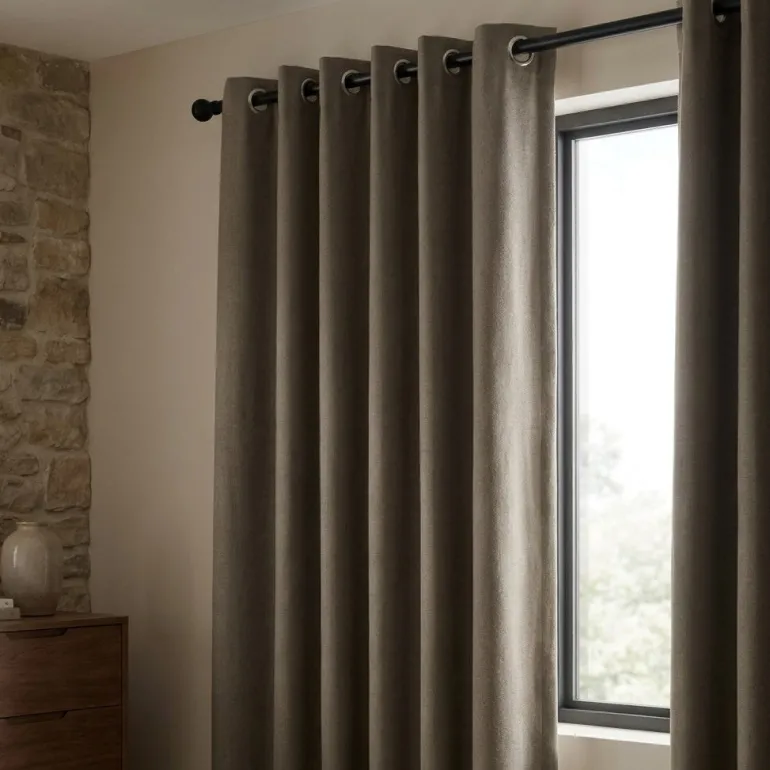 Gordijnen 100% Verduisterend - Ringen - Taupe