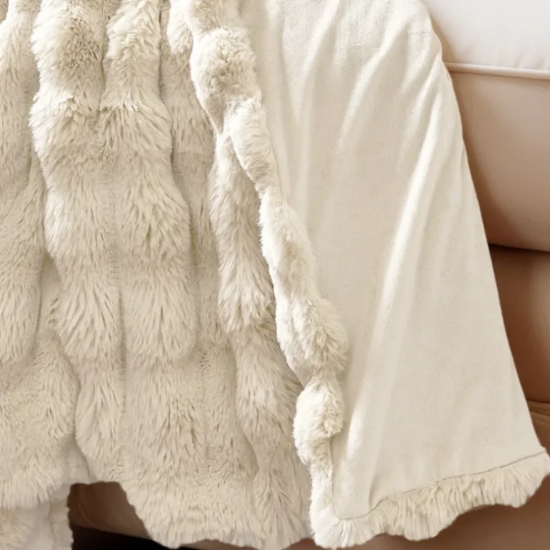 Plaid Pom Rabbit Fur - Beige