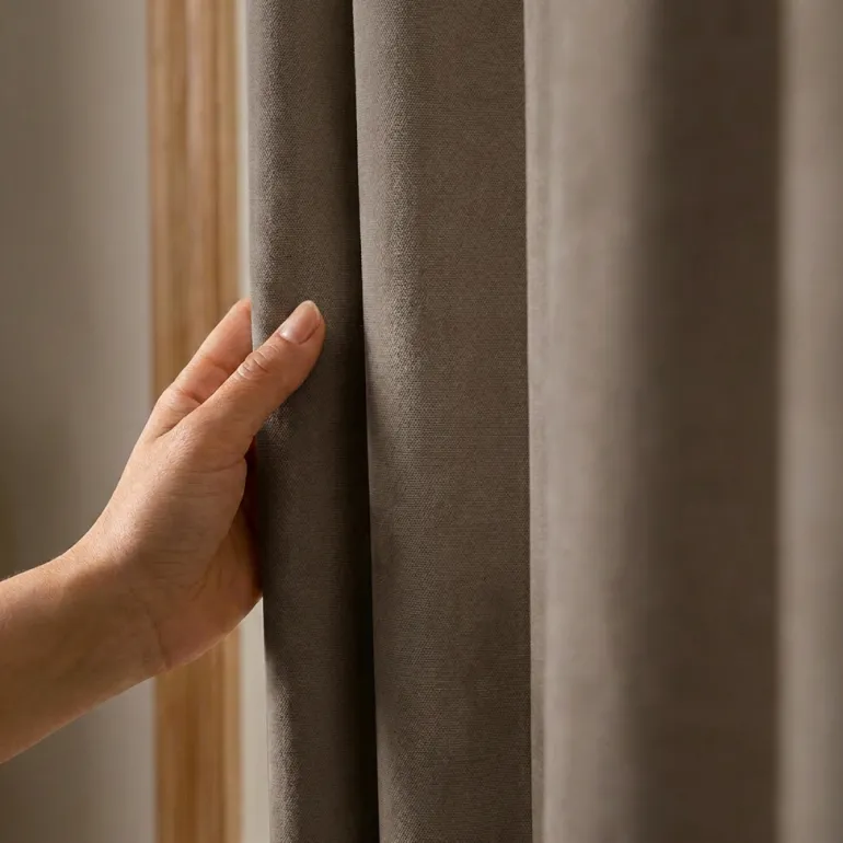 Premium Gordijnen 100% Verduisterend - Ringen - Taupe