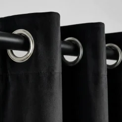 Velvet Gordijnen Verduisterend - Ringen - Zwart