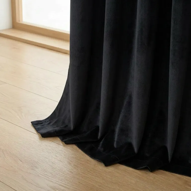 Velvet Gordijnen Verduisterend - Haken - Zwart